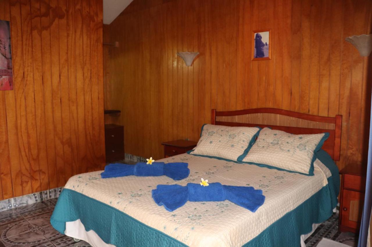 Hostal Avareipua Hanga Roa Exteriér fotografie